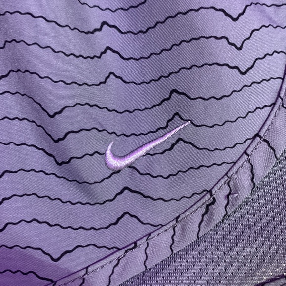 Women’s Nike Athletic Shorts - Picture 3 of 4